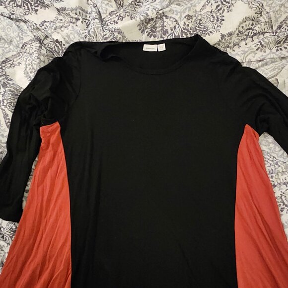 Plus Size Tops - Picture 3 of 12